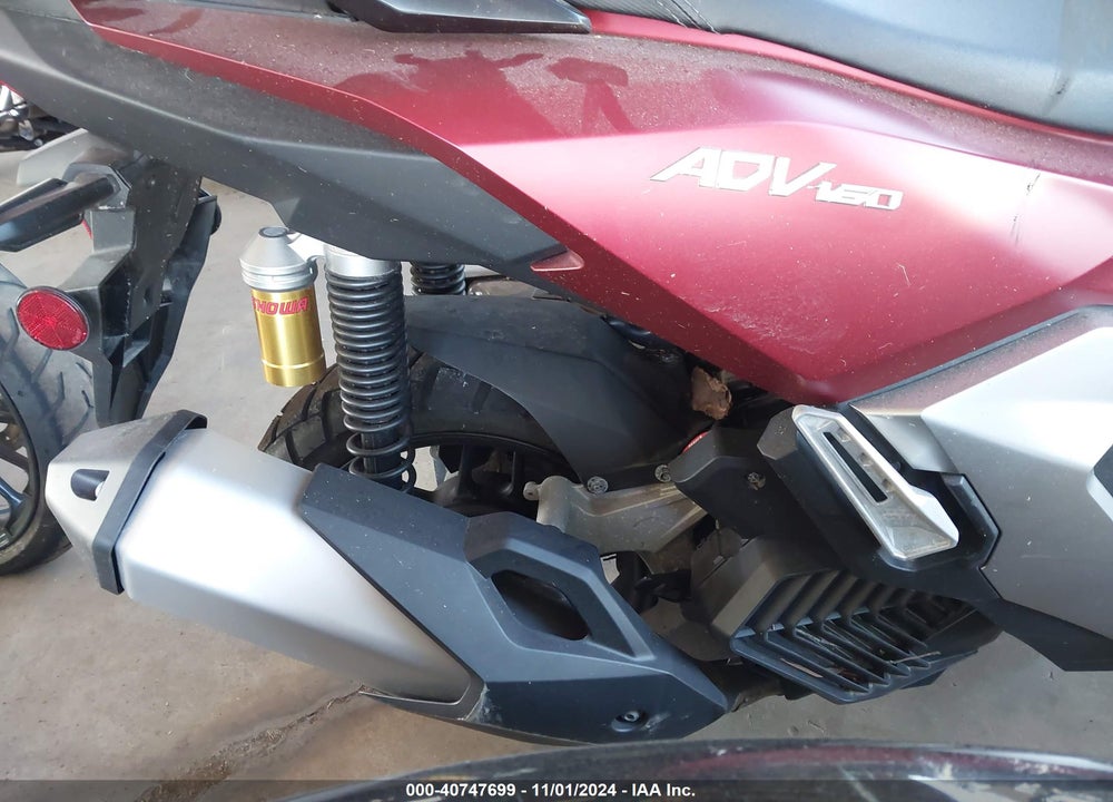 2024 HONDA ADV160 A VIN: MLHKF5453R5000081