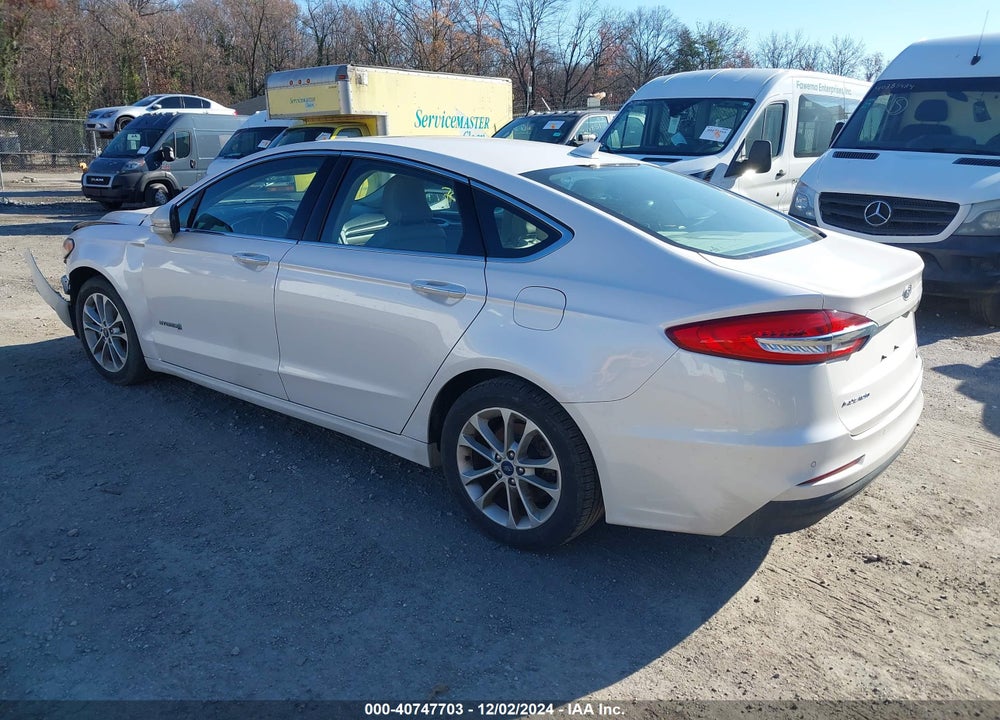 2019 FORD FUSION HYBRID SEL VIN: 3FA6P0MU0KR112695