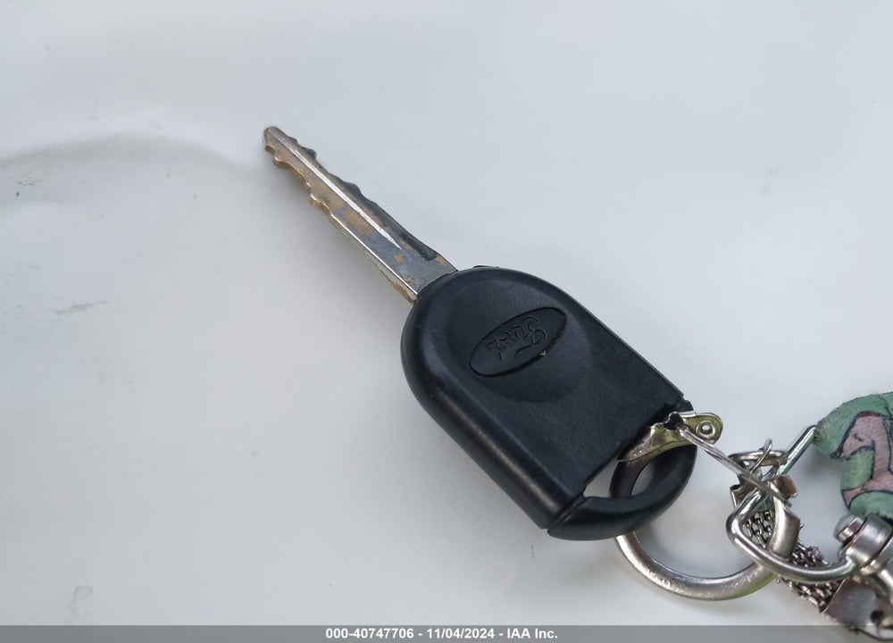 2007 FORD MUSTANG V6 DELUXE/V6 PREMIUM VIN: 1ZVFT80N475369224