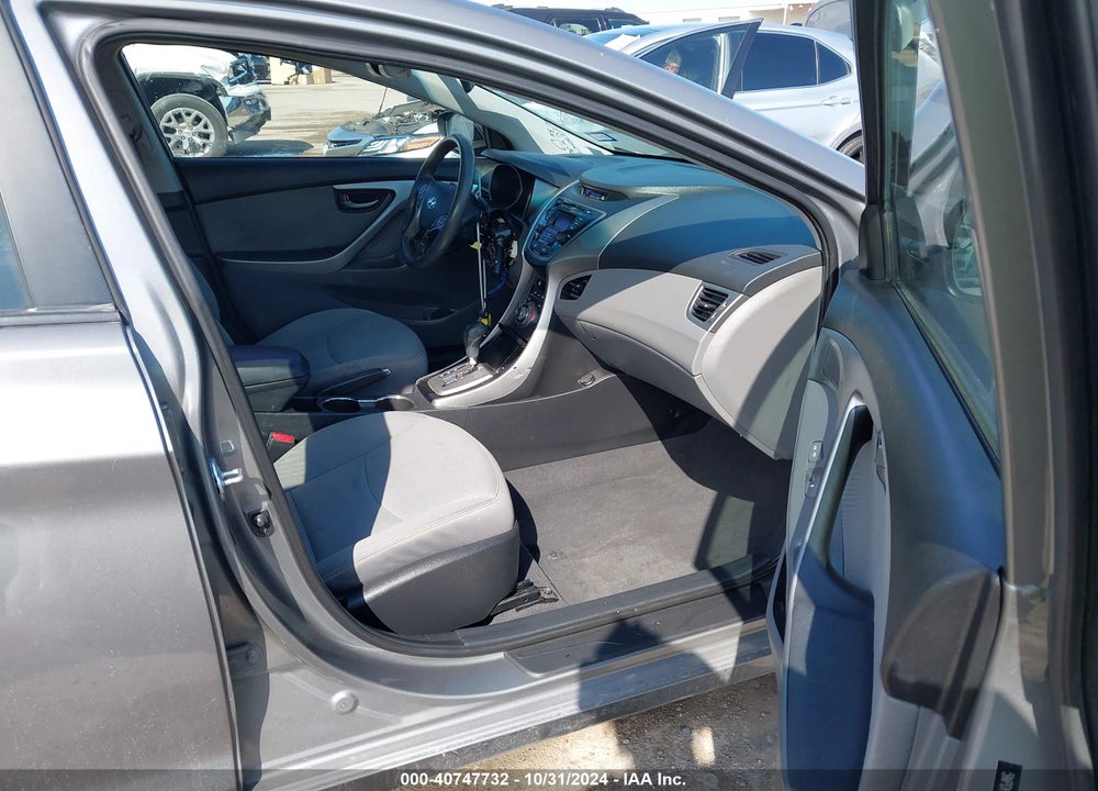 2013 HYUNDAI ELANTRA GLS VIN: 5NPDH4AE5DH424827