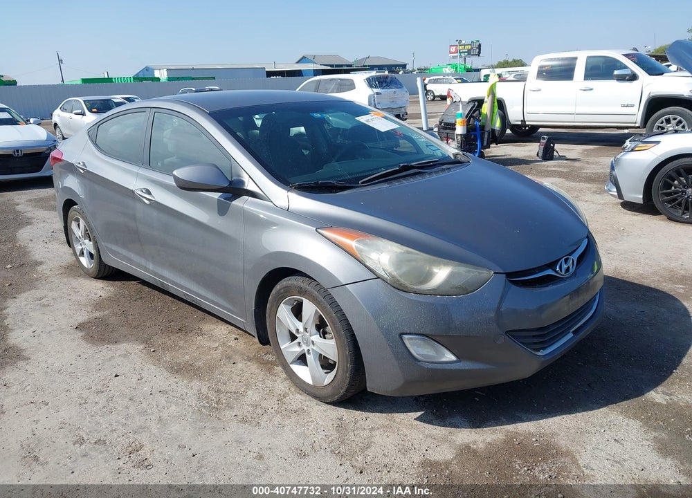 2013 HYUNDAI ELANTRA GLS VIN: 5NPDH4AE5DH424827