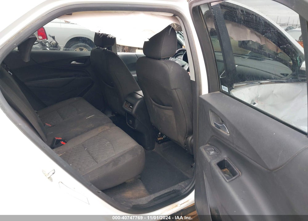 2018 CHEVROLET EQUINOX LT VIN: 2GNAXSEV1J6321027