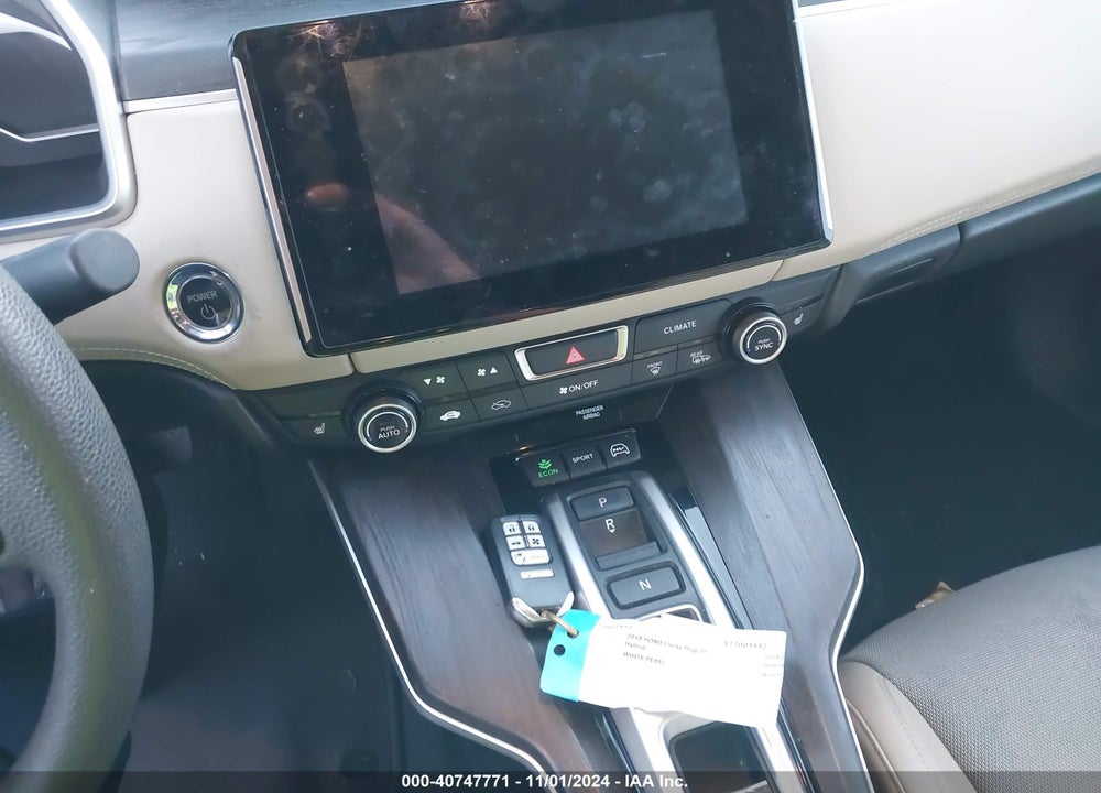 2018 HONDA CLARITY PLUG-IN HYBRID VIN: JHMZC5F10JC020209
