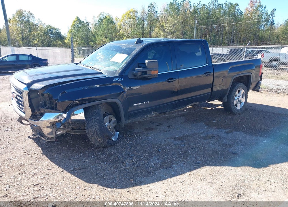 2017 GMC SIERRA 2500HD SLE VIN: 1GT12SEG2HF186987
