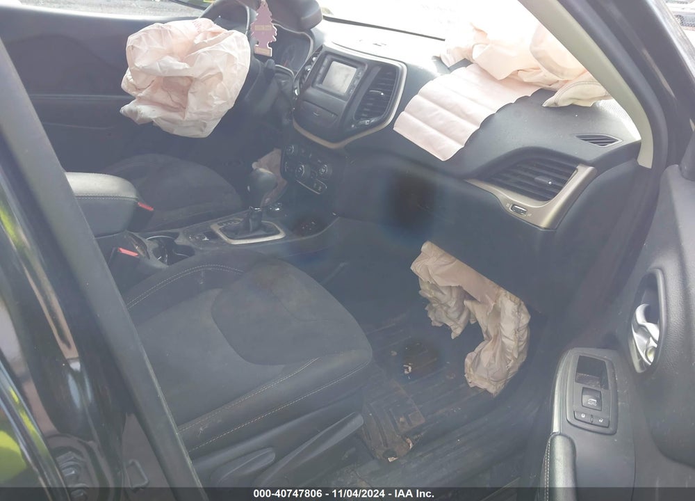 2016 JEEP CHEROKEE LATITUDE VIN: 1C4PJMCB7GW251377