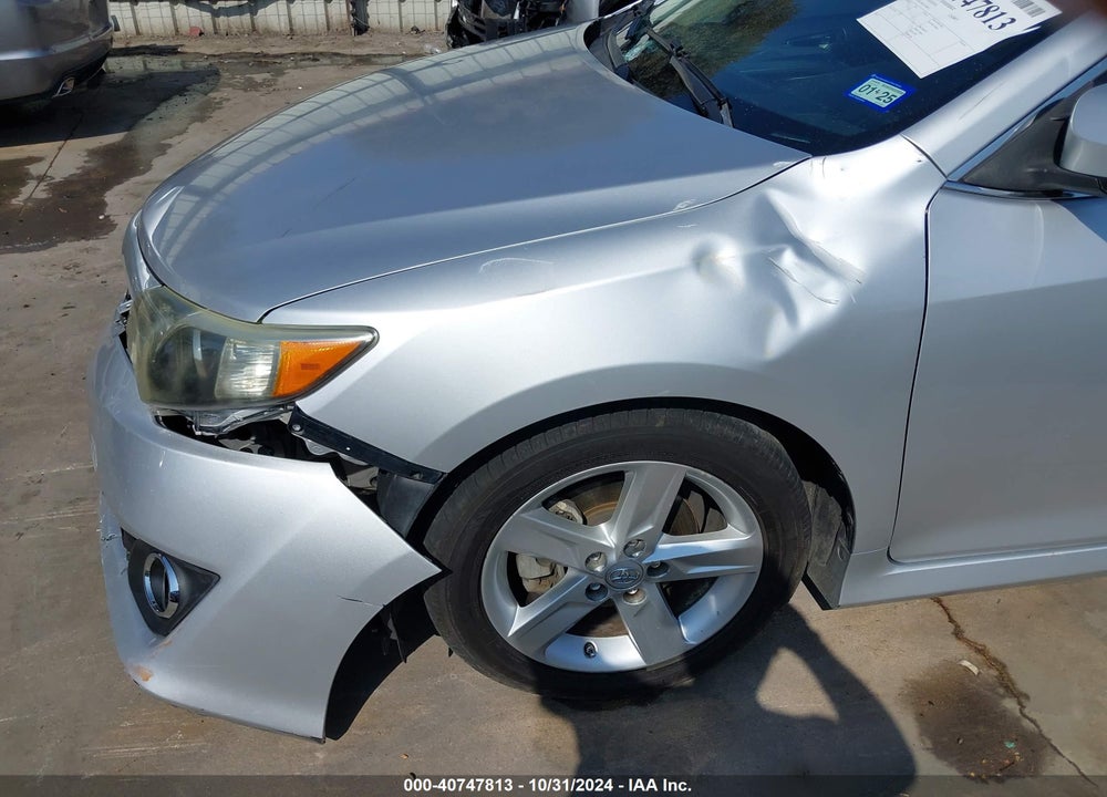 2014 TOYOTA CAMRY SE VIN: 4T1BF1FK2EU346911