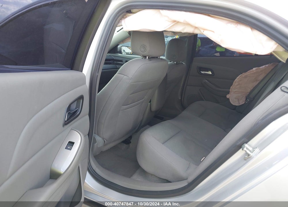2014 CHEVROLET MALIBU VIN: 1G11B5SL2EF215671