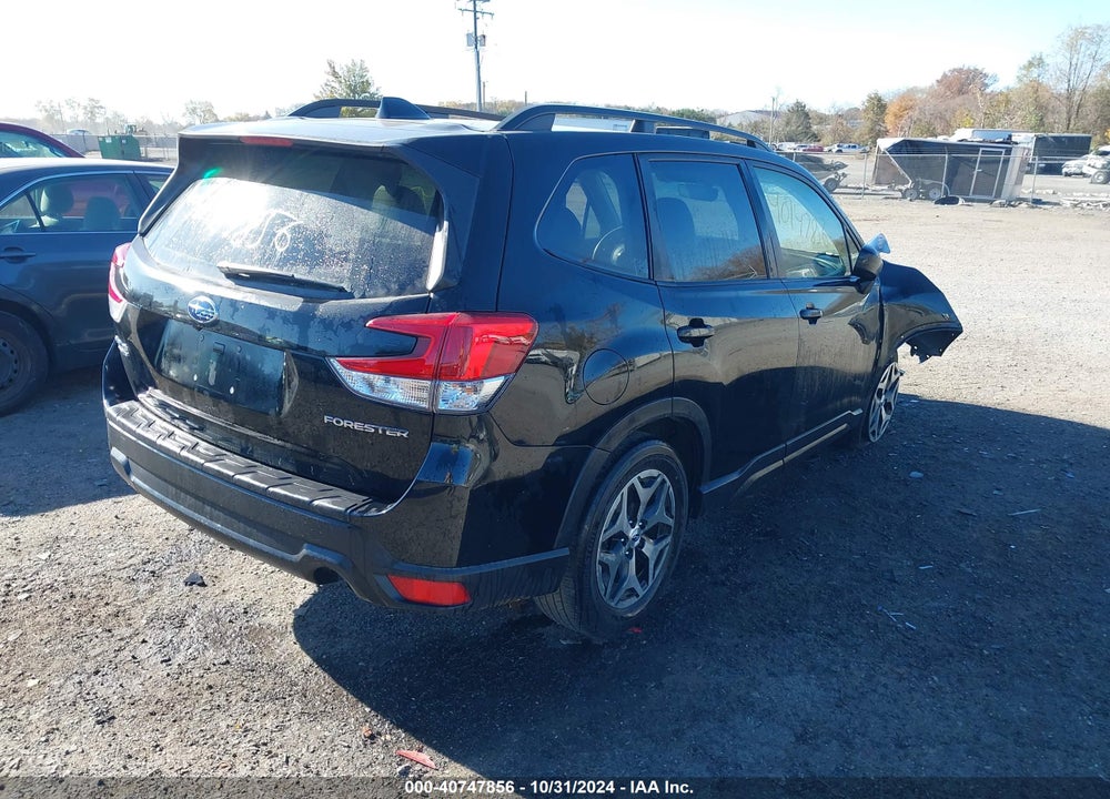 2021 SUBARU FORESTER PREMIUM VIN: JF2SKAJC7MH404066