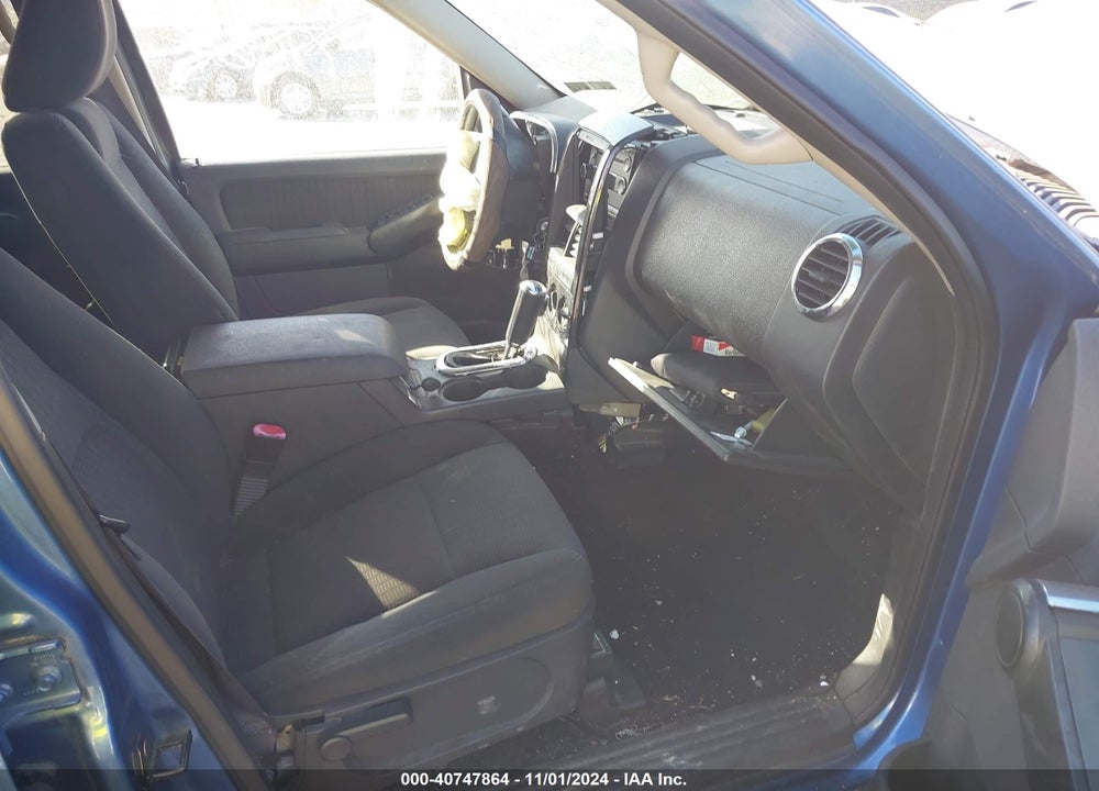 2009 FORD EXPLORER XLT VIN: 1FMEU73E29UA44027