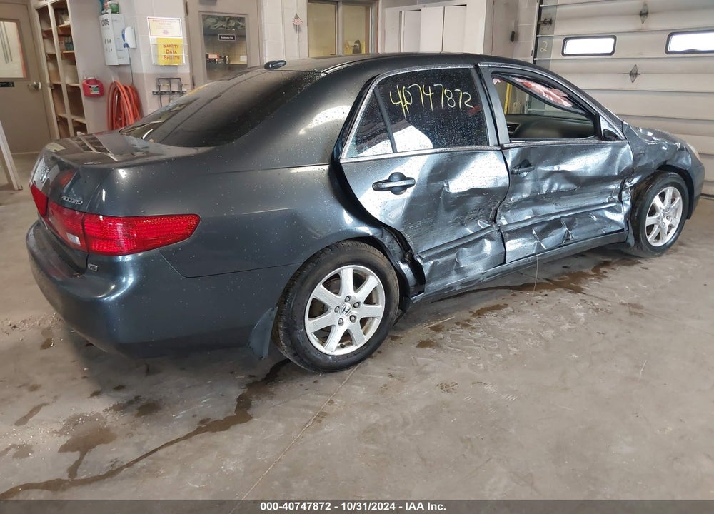 2005 HONDA ACCORD 3.0 EX VIN: 1HGCM66575A004265