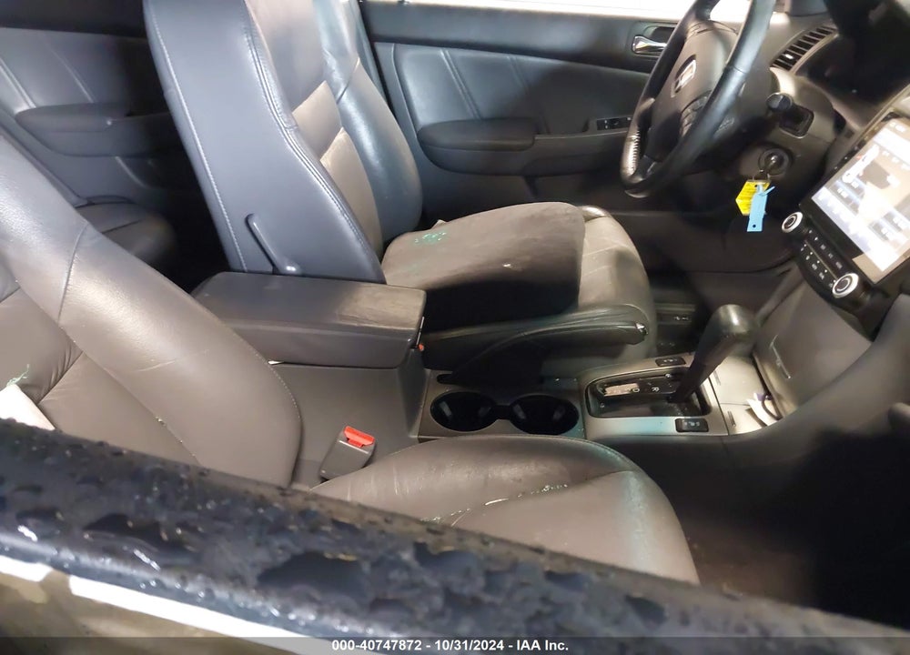 2005 HONDA ACCORD 3.0 EX VIN: 1HGCM66575A004265