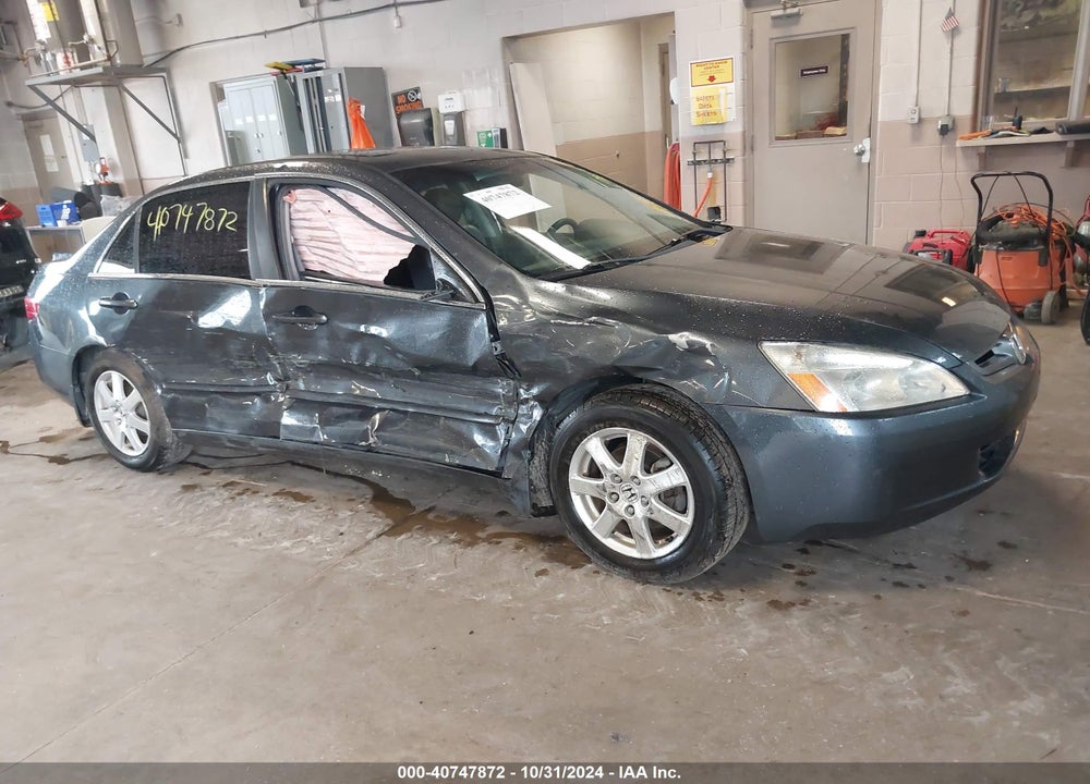 2005 HONDA ACCORD 3.0 EX VIN: 1HGCM66575A004265