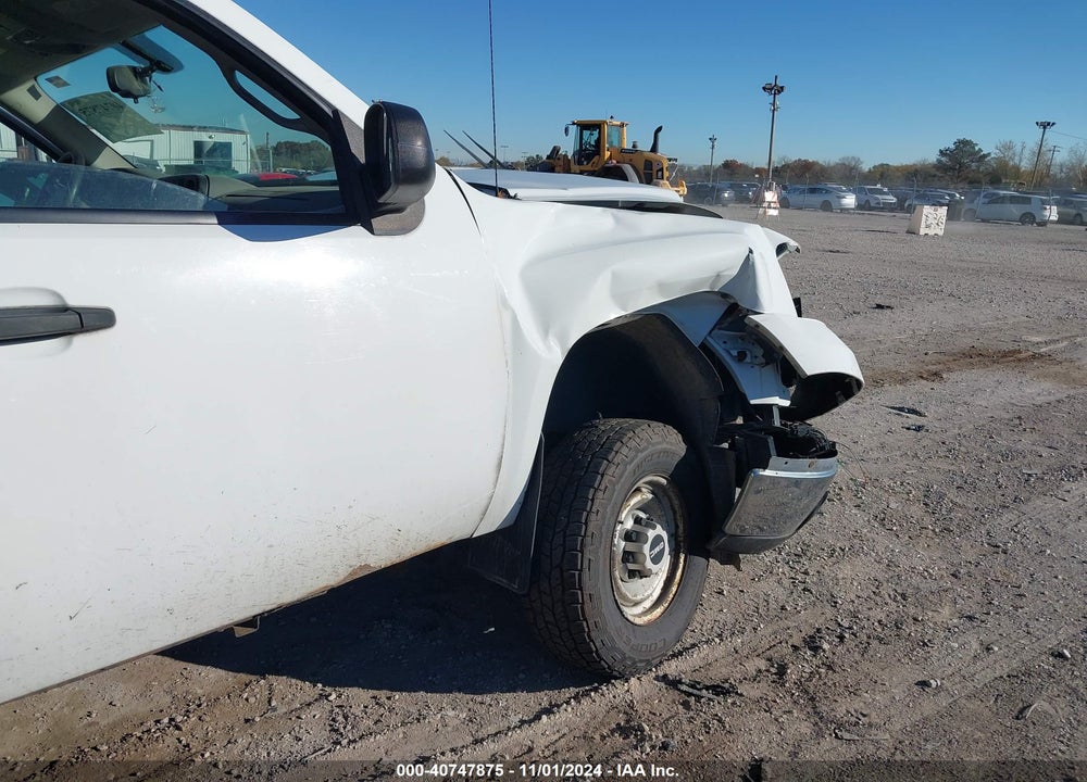 2008 GMC SIERRA 2500HD WORK TRUCK VIN: 1GTHK24K58E121920