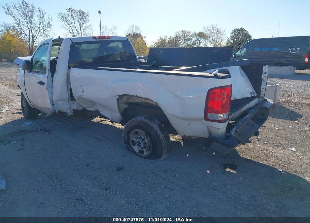 2008 GMC SIERRA 2500HD WORK TRUCK VIN: 1GTHK24K58E121920