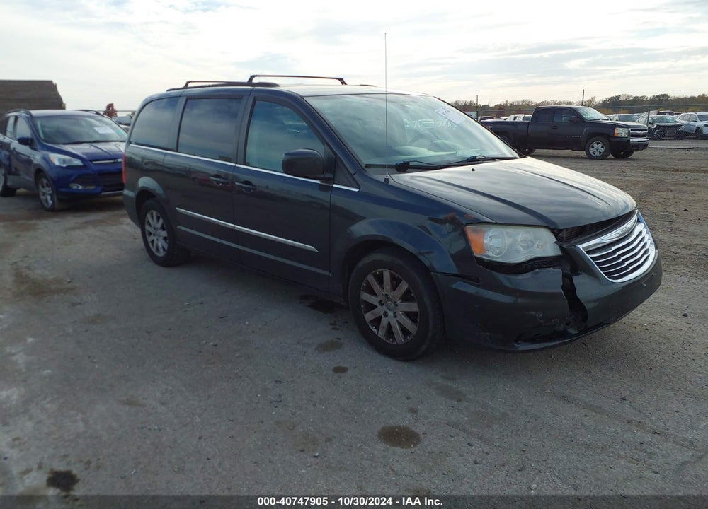 2011 CHRYSLER TOWN & COUNTRY TOURING-L VIN: 2A4RR8DG9BR665808