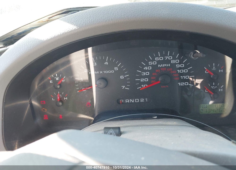 2006 FORD F-150 STX/XLT VIN: 1FTRF04W66KD62626