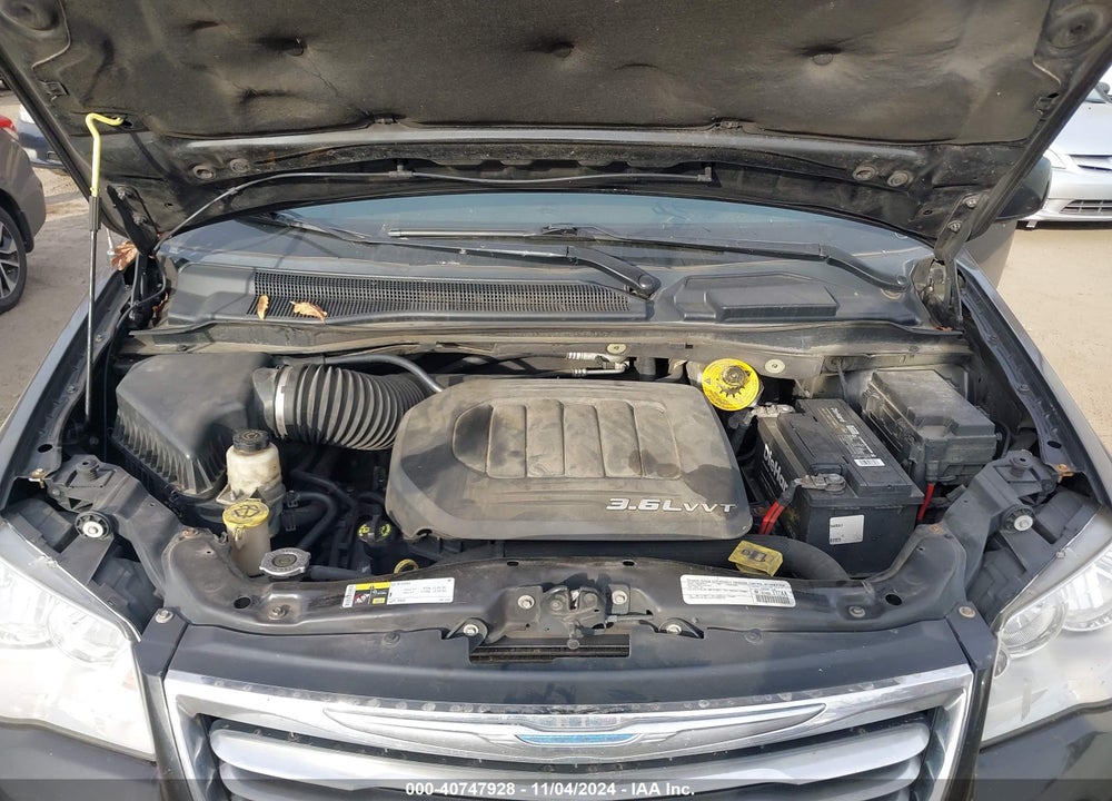 2015 CHRYSLER TOWN & COUNTRY TOURING VIN: 2C4RC1BG3FR538298