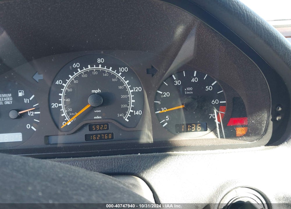 1996 MERCEDES-BENZ C 220 VIN: WDBHA22E9TF358685