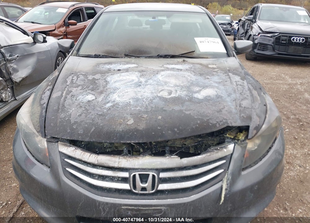 2011 HONDA ACCORD 2.4 LX-P VIN: 1HGCP2F49BA003721