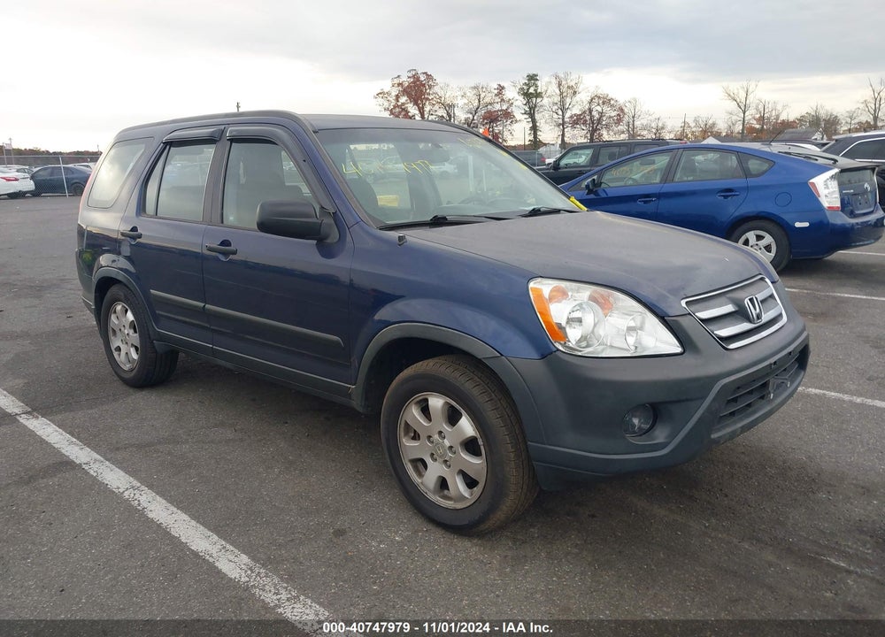 2005 HONDA CR-V LX VIN: JHLRD78595C047993