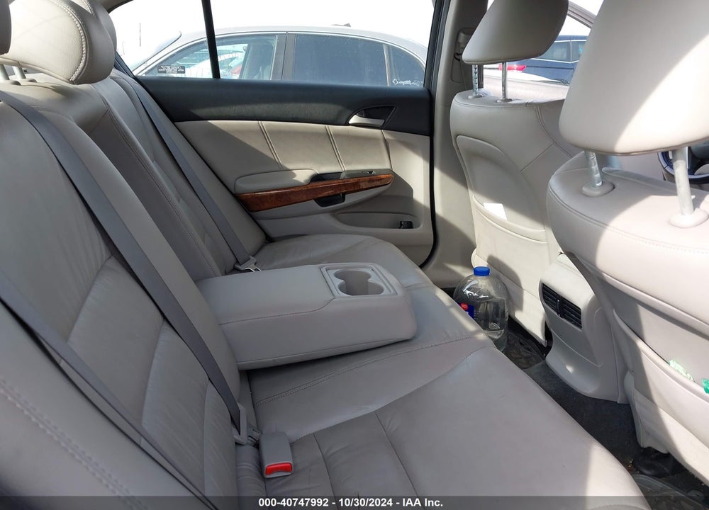 2011 HONDA ACCORD 2.4 EX-L VIN: 1HGCP2F8XBA021471
