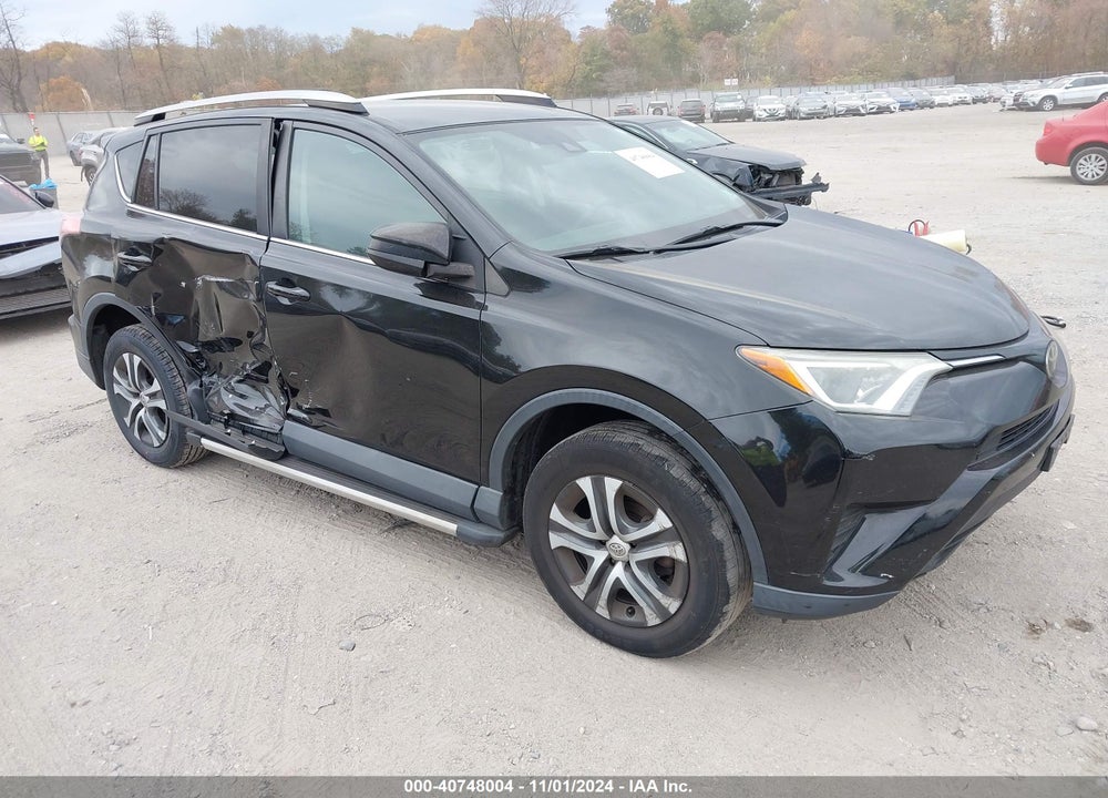 2018 TOYOTA RAV4 LE VIN: 2T3BFREV6JW740715
