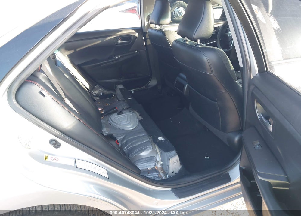 2017 TOYOTA CAMRY SE VIN: 4T1BF1FK4HU402285