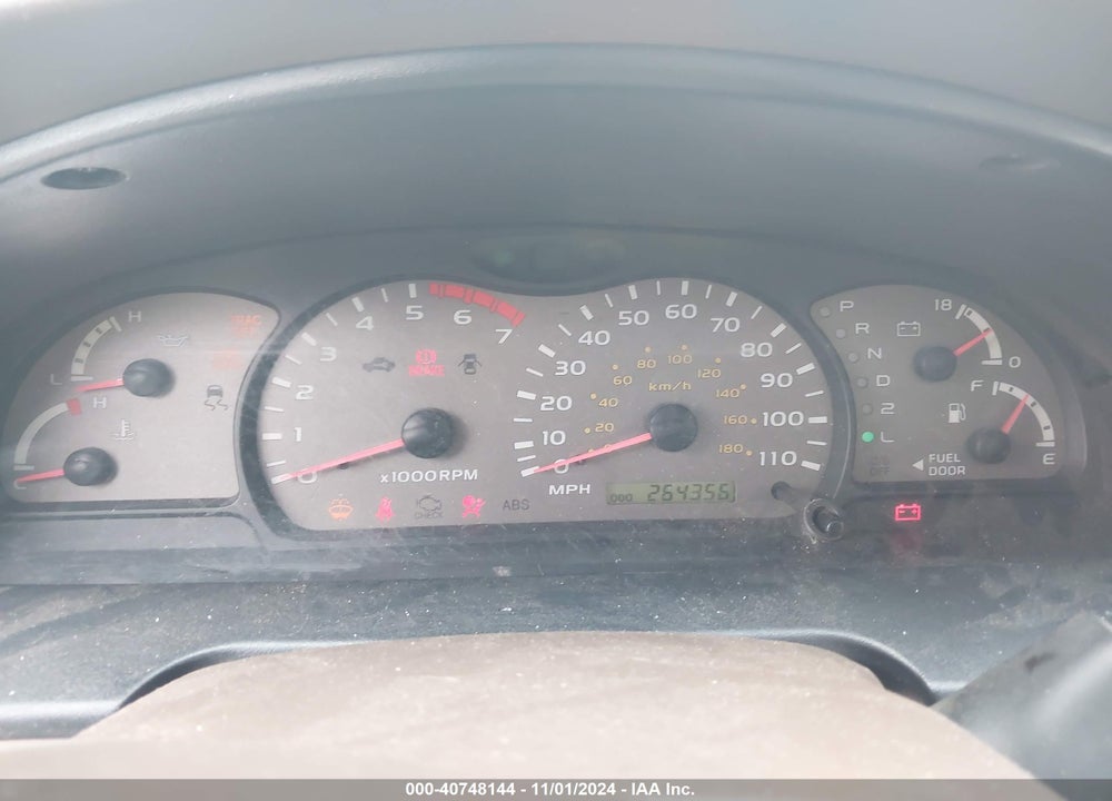 2002 TOYOTA SEQUOIA LIMITED V8 VIN: 5TDZT38A42S083932