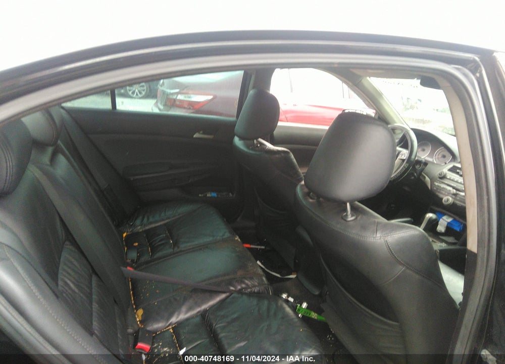 2011 HONDA ACCORD 2.4 SE VIN: 1HGCP2F60BA130455