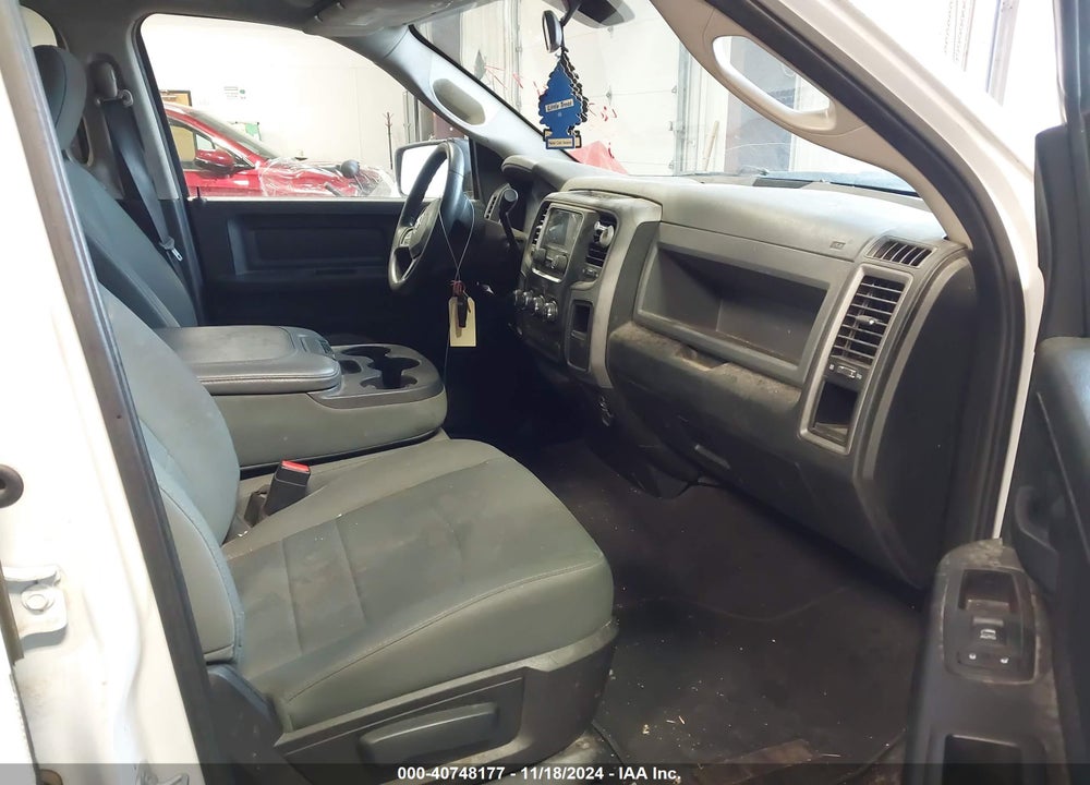 2016 RAM 1500 TRADESMAN VIN: 1C6RR7FT5GS178628