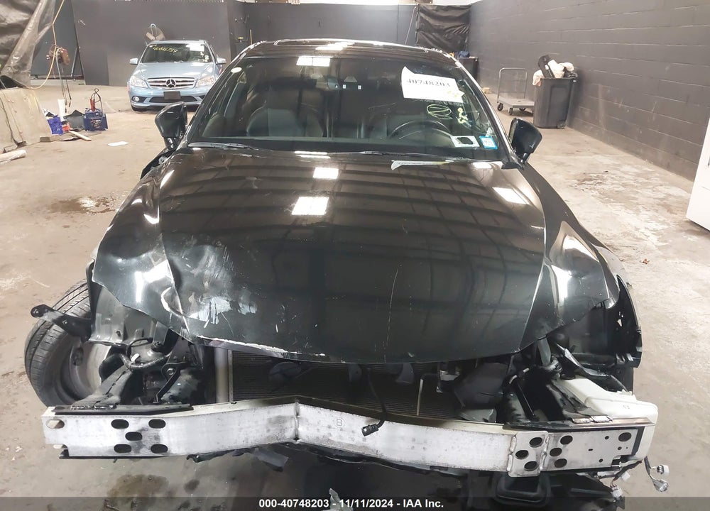 2019 LEXU IS 300 F SPORT AWD VIN: JTHC81D21K5036565