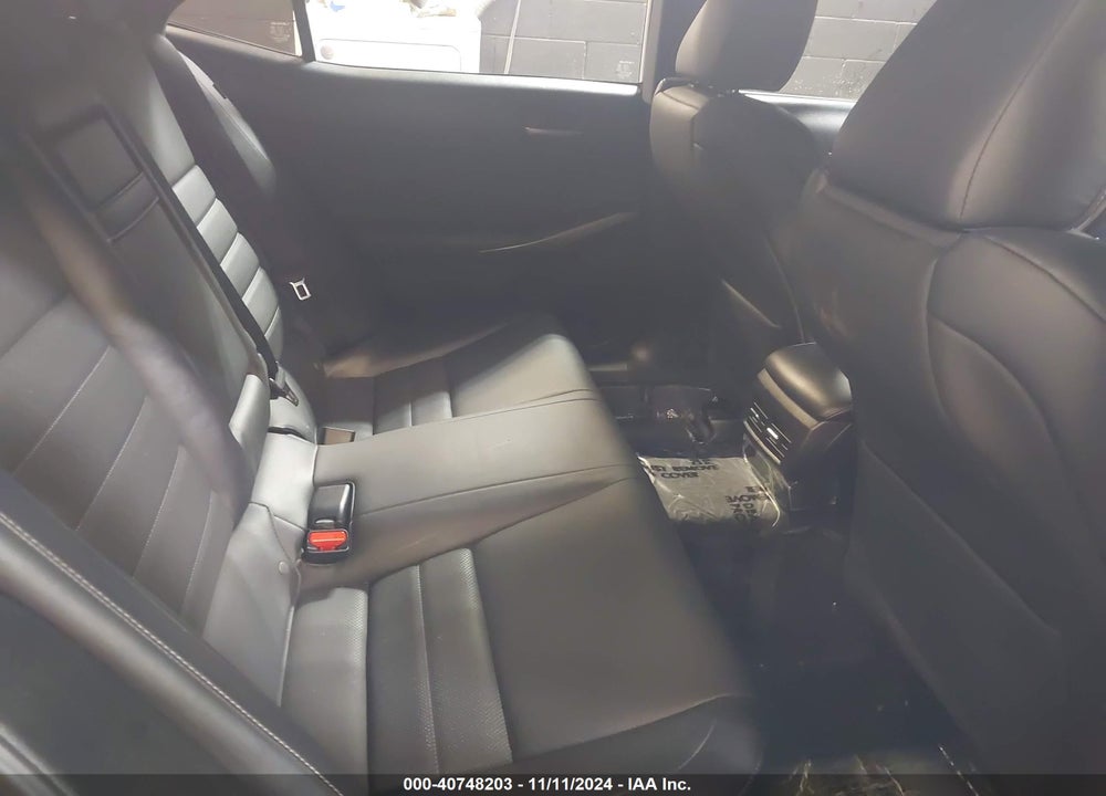 2019 LEXU IS 300 F SPORT AWD VIN: JTHC81D21K5036565