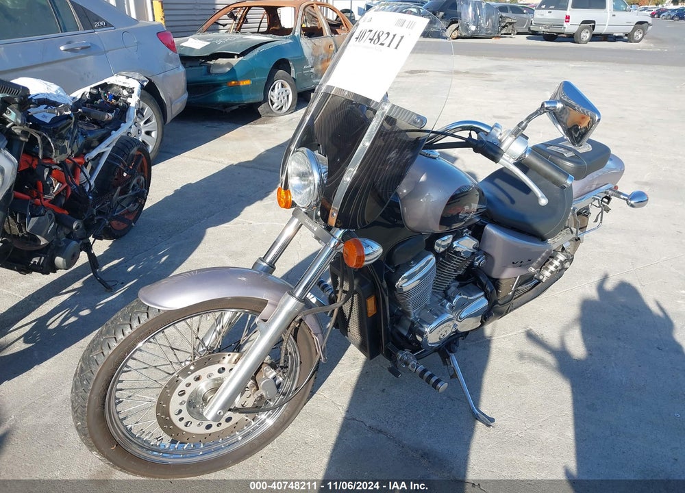 2000 HONDA VT600 CD2 VIN: JH2PC2179YK100117