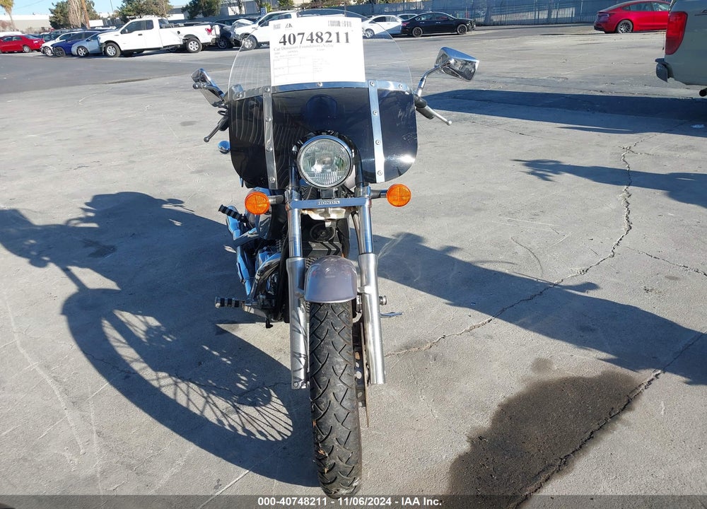 2000 HONDA VT600 CD2 VIN: JH2PC2179YK100117