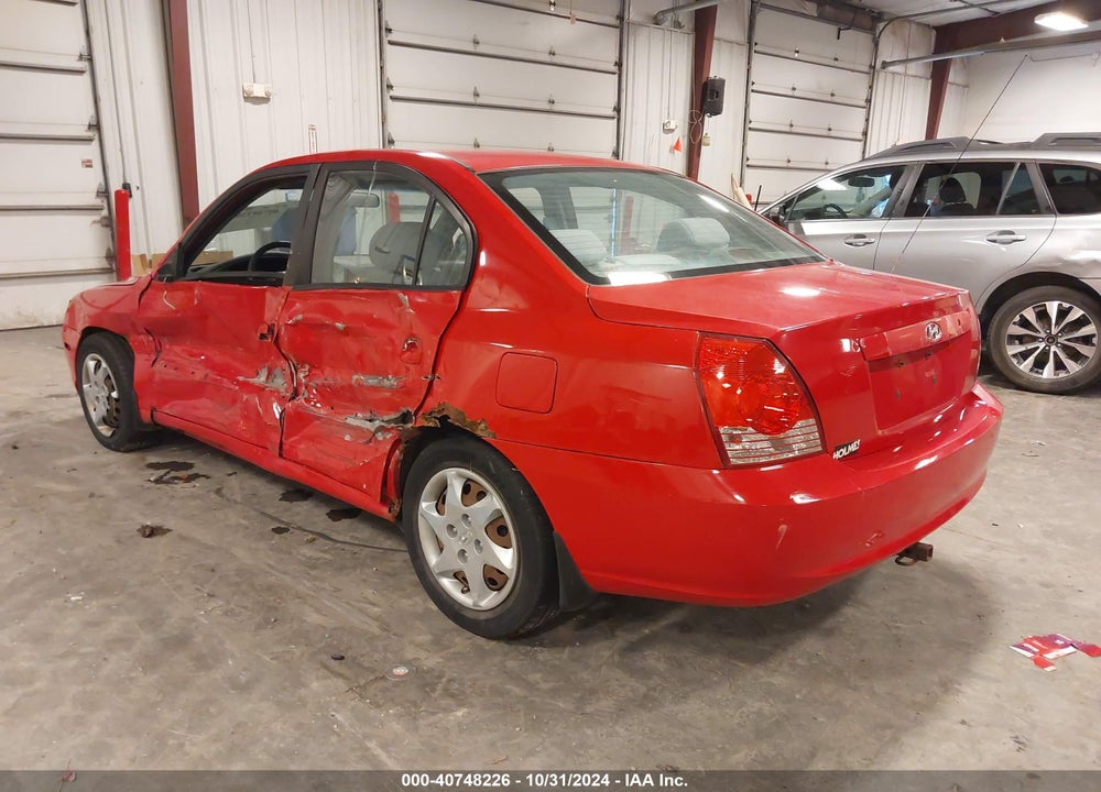 2005 HYUNDAI ELANTRA GLS/GT VIN: KMHDN46D15U144883