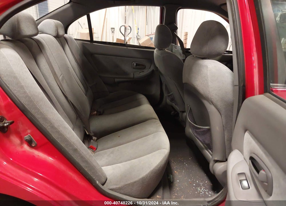 2005 HYUNDAI ELANTRA GLS/GT VIN: KMHDN46D15U144883