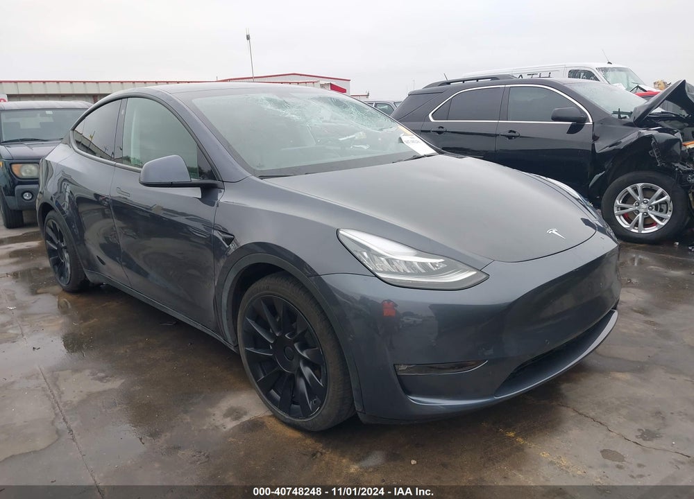2021 TESLA MODEL Y LONG RANGE DUAL MOTOR ALL-WHEEL DRIVE VIN: 5YJYGAEE9MF207812