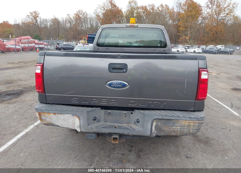 2008 FORD F-250 XL/XLT VIN: 1FTNF21568EA01839