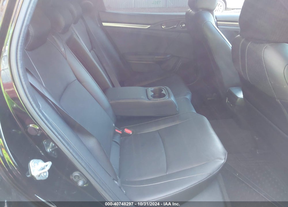 2017 HONDA CIVIC SPORT TOURING VIN: SHHFK7H90HU220010