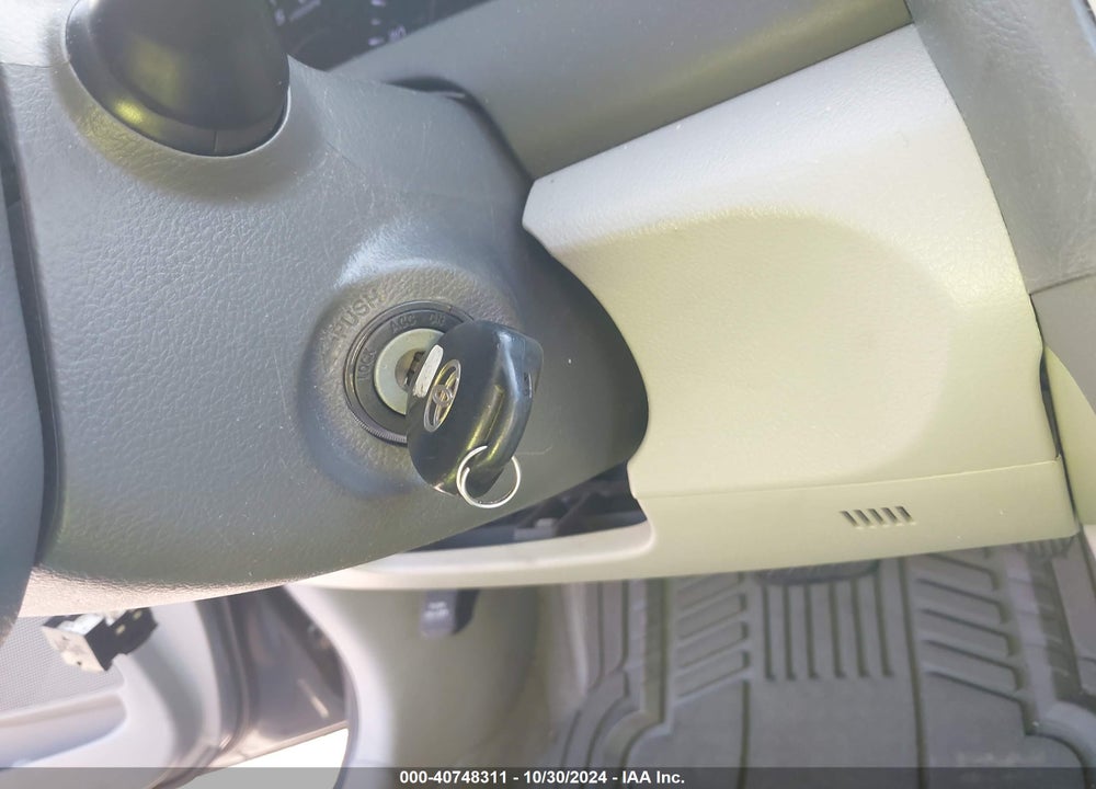 2010 TOYOTA CAMRY LE VIN: 4T1BF3EK5AU513432