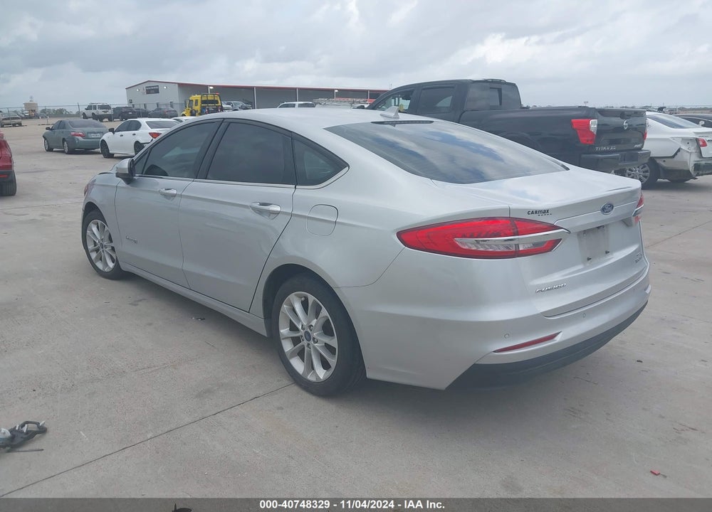 2019 FORD FUSION HYBRID SE VIN: 3FA6P0LU4KR204636