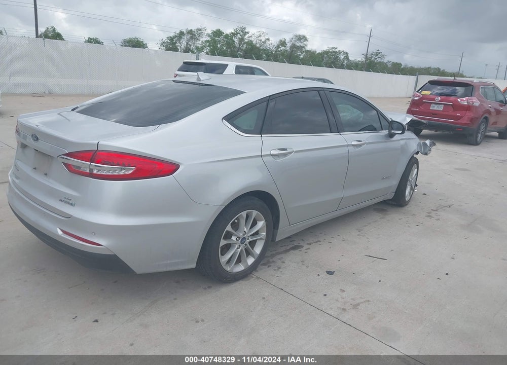 2019 FORD FUSION HYBRID SE VIN: 3FA6P0LU4KR204636