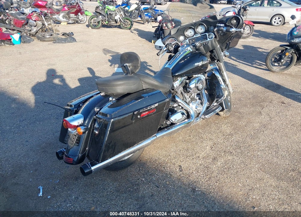 2009 HARLEY-DAVIDSON FLHX VIN: 1HD1KB4179Y606860