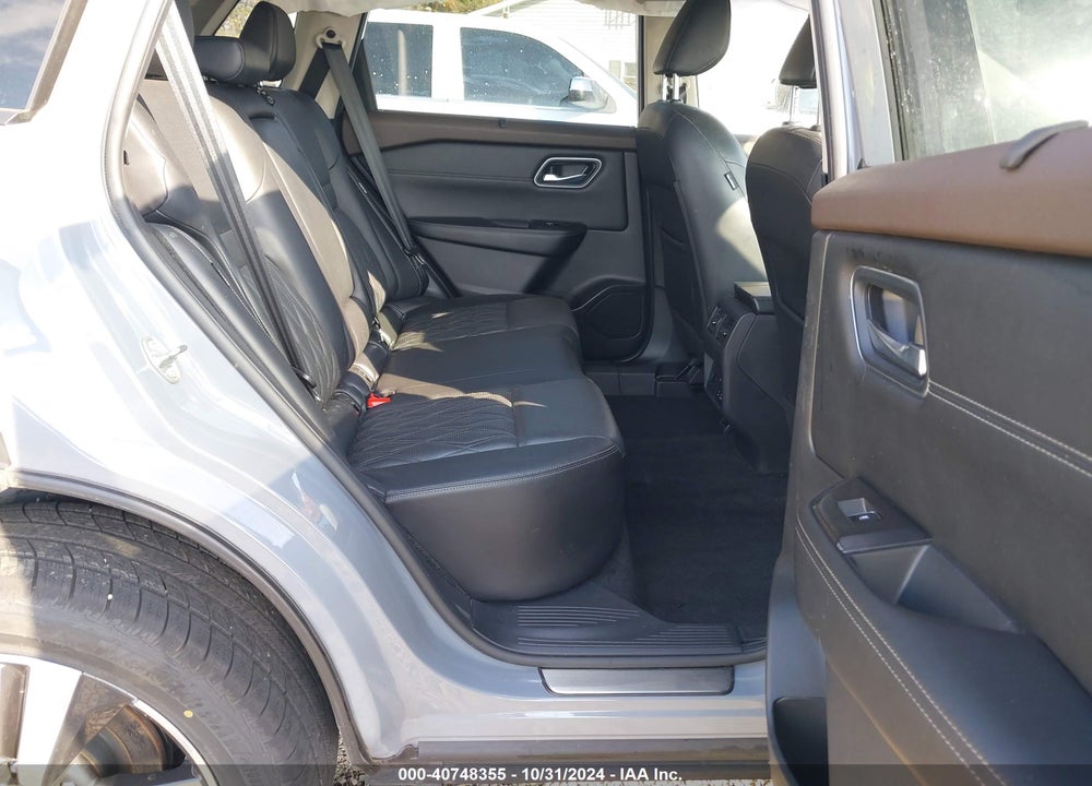 2021 NISSAN ROGUE PLATINUM INTELLIGENT AWD VIN: JN8AT3DD4MW320827