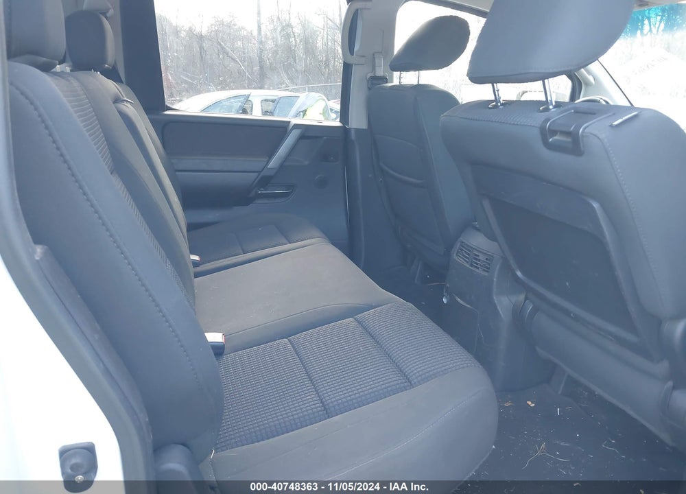 2011 NISSAN TITAN SV VIN: 1N6BA0ECXBN310068