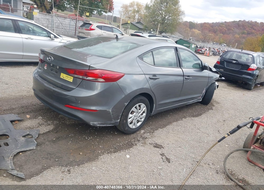 2018 HYUNDAI ELANTRA SE VIN: 5NPD74LF6JH390725