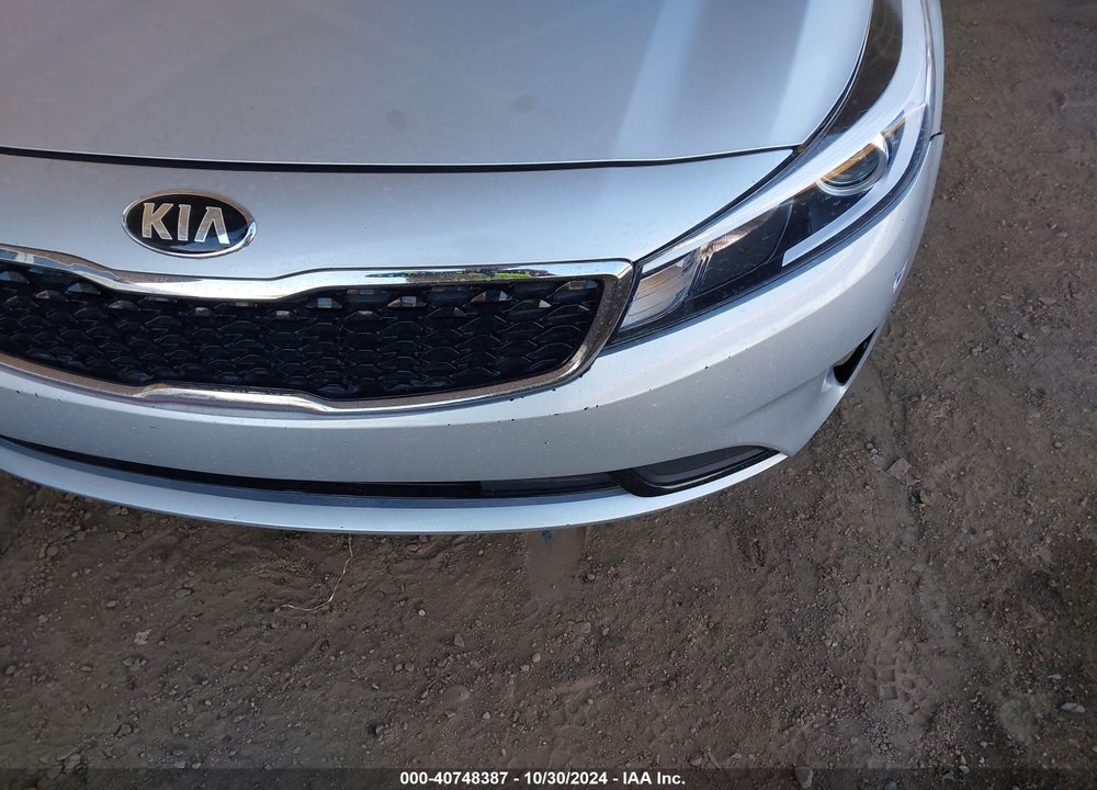 2017 KIA FORTE LX VIN: 3KPFK4A71HE052280