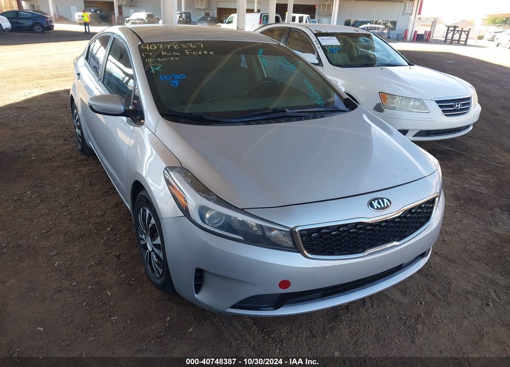 2017 KIA FORTE LX VIN: 3KPFK4A71HE052280
