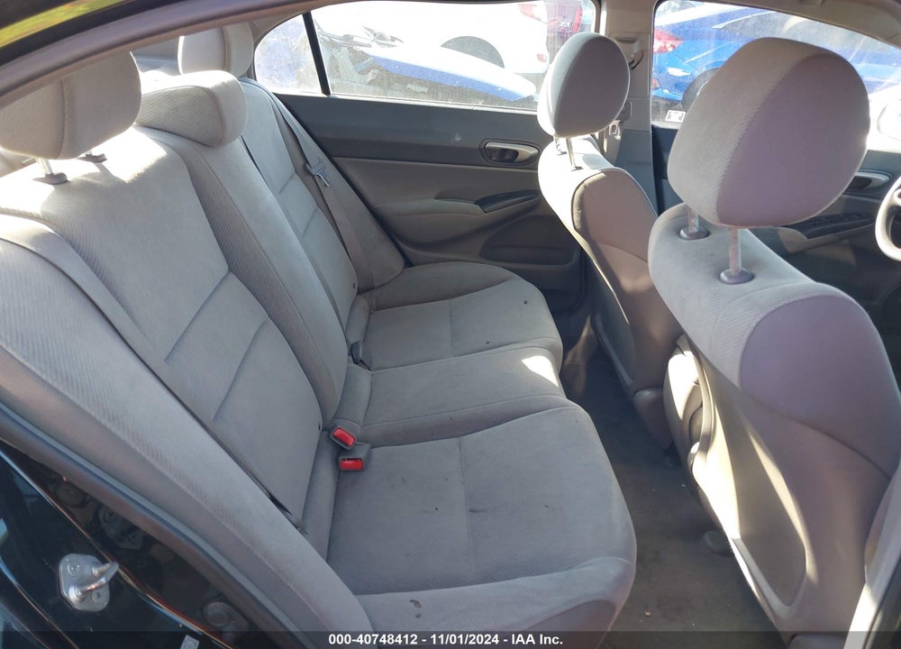 2010 HONDA CIVIC LX VIN: 2HGFA1F52AH307118