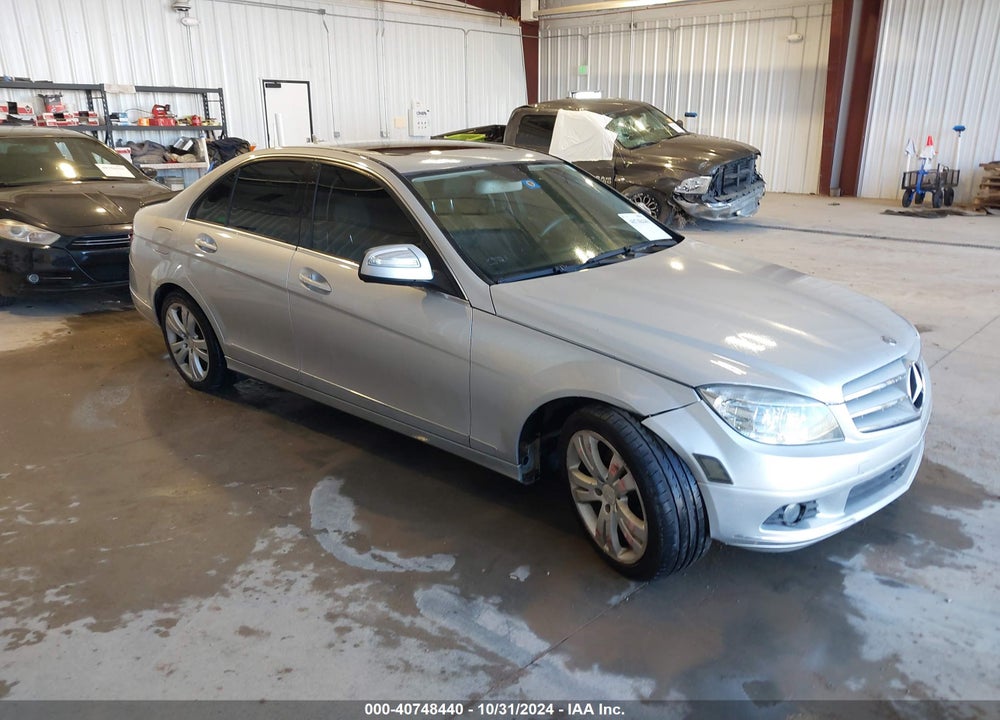 2009 MERCEDES-BENZ C 300 LUXURY/SPORT VIN: WDDGF54X09R074051
